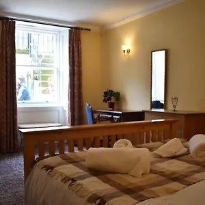 West End Apartment