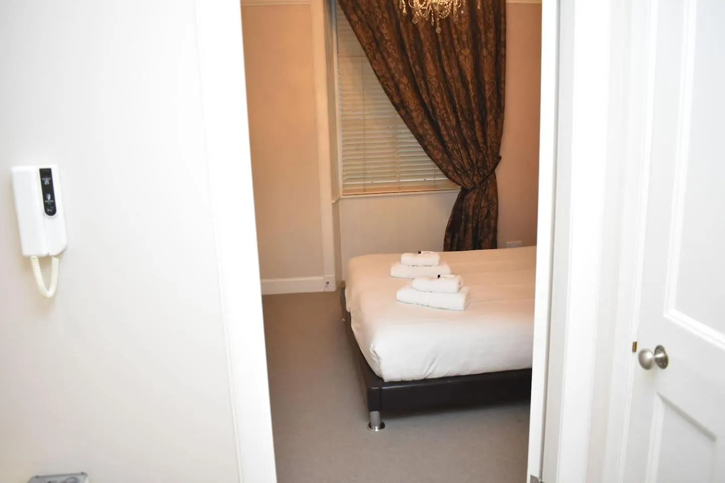 West Port - 2Br In The Heart Of The Old Town Just Off The Grassmarket Edinburgh 0*,  United Kingdom