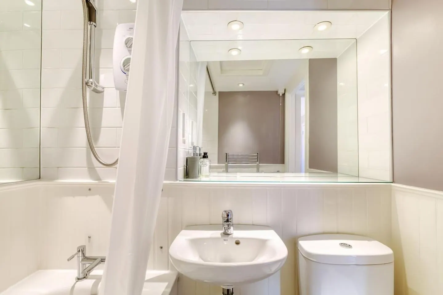 West Port - 2Br In The Heart Of The Old Town Just Off The Grassmarket Edinburgh