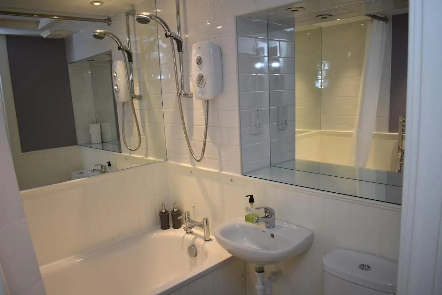 West Port - 2Br In The Heart Of The Old Town Just Off The Grassmarket Edinburgh United Kingdom